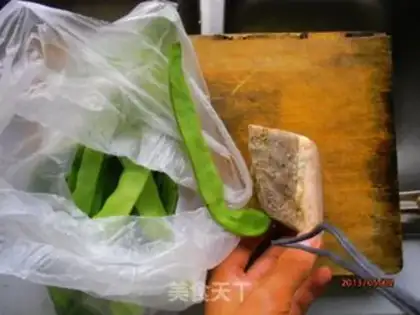Make Salted saline step 0