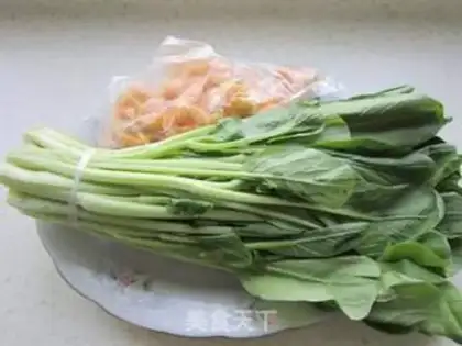 Make Shrimp cooks the dishes step 0