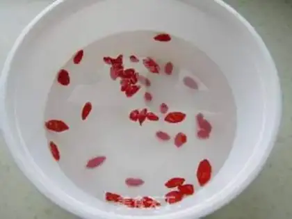 Make Shrimp cooks the dishes step 3