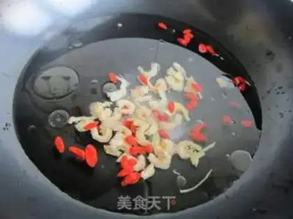 Make Shrimp cooks the dishes step 4