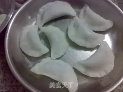 Make Crystal potato dumplings step 17