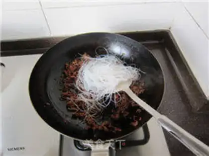 Make Ants on the tree step 8