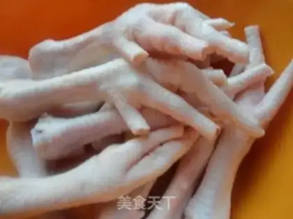 Make The chicken claws step 1