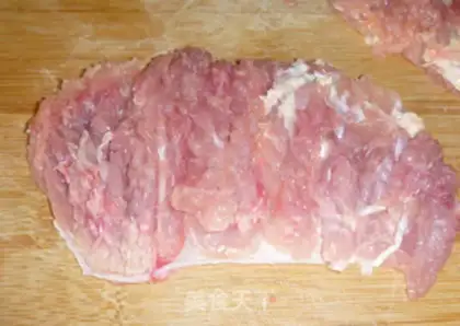 Make A pan and a chicken leg step 2