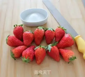 Make Strawberry powder step 0