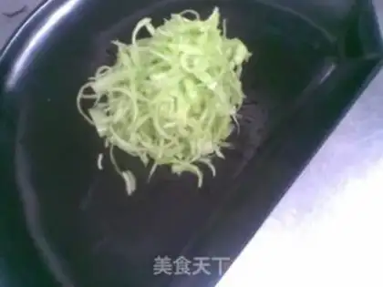 Make Crab seed salad step 2