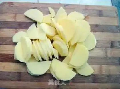 Make Snowcrackers with potatoes step 1