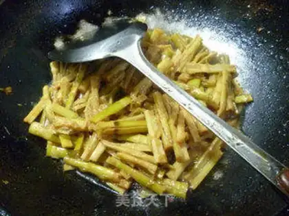 Make Red burn the bones of the feet step 11