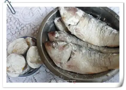 Make Frozen blue fish eggs step 4