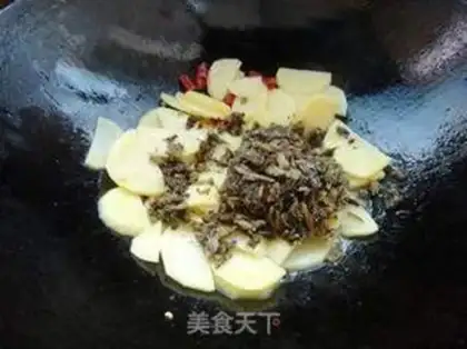 Make Snowcrackers with potatoes step 5