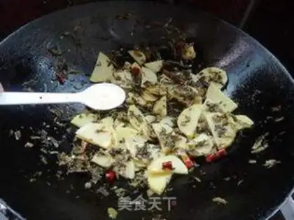 Make Snowcrackers with potatoes step 6
