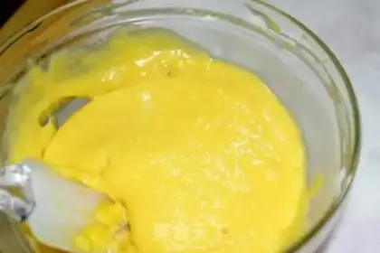 Make Heart cake step 2