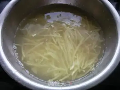 Make Potato Oms step 0