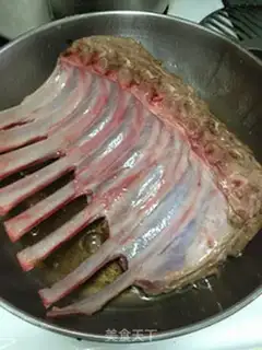 Make Scorched lamb chops step 1