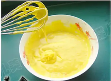 Make Black sesame ricin cake step 5