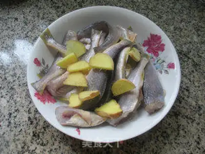 Make Fried yellowfish step 4