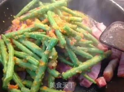 Make Bacon four season beans step 9