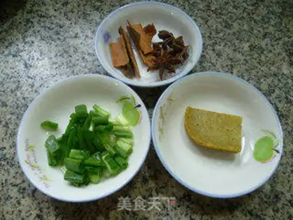 Make Curry fan beef soup step 2