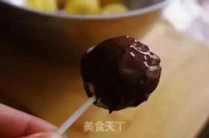 Make Lollipop cake step 10