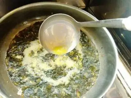 Make The purple omelet soup step 8