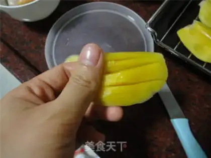 Make Pineapple step 2
