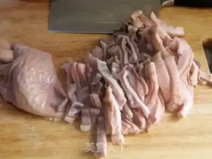 Make Lotus pig belly soup step 4