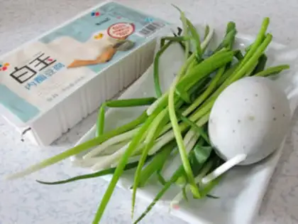 Make ♪ Little onion egg tofu ♪ step 0