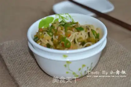 Make Hot dry noodles step 5