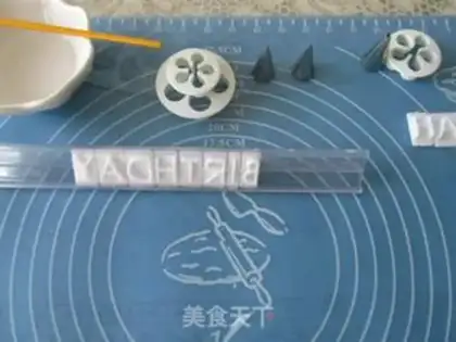Make Chocolate mousse step 25
