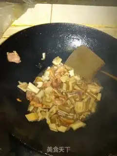 Make Bacon fried noodles step 3