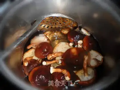 Make Three-ding fried rice step 2