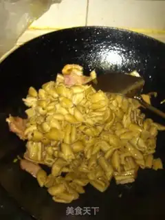 Make Bacon fried noodles step 4