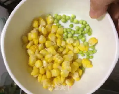 Make Flamingo shrimp nuts step 1