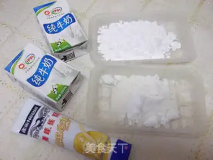 Make Cream and fresh milk step 0