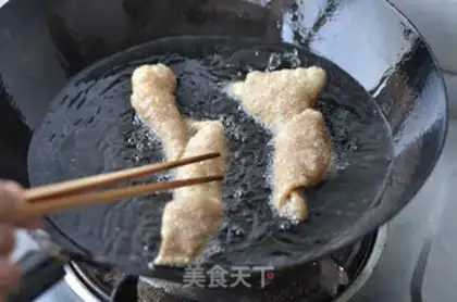 Make Frozen pig skin step 1