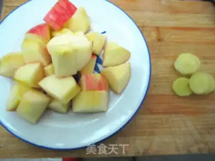 Make Cheese juice and apple wings step 1