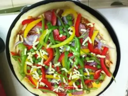 Make Ham vegetable pizza step 14
