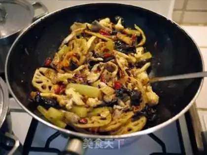 Make Spicy pot step 4