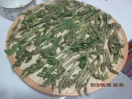 Make Pickle sprouts step 2