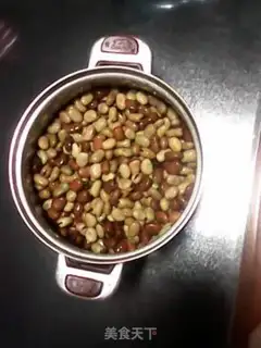Make Homemade red soy sauce step 1