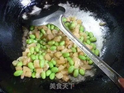 Make Rhodish and fried beans step 5