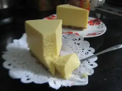 Make Yogurt mango mousse cake step 10