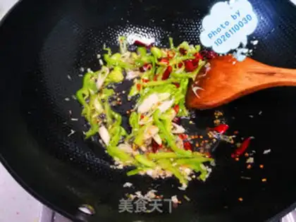 Make Spicy potatoes step 5