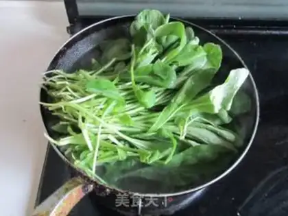 Make Garlic carrots step 0