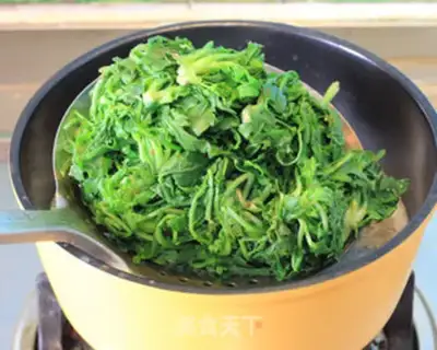 Make The dumplings step 1