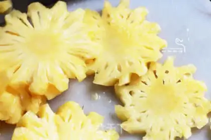 Make Roast pineapple step 1
