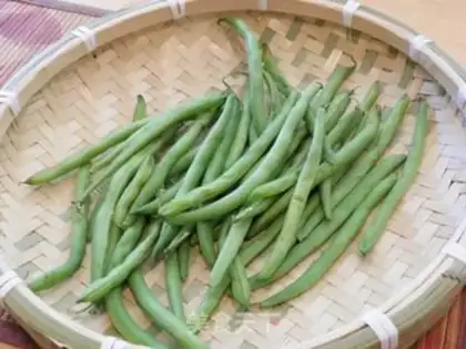 Make The salted beans step 0