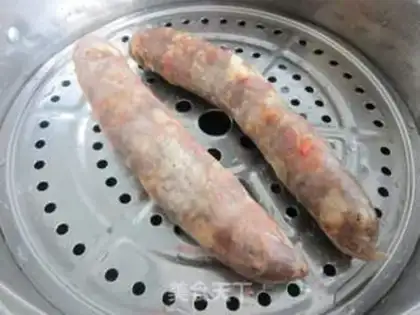 Make Weenie grabs rice step 1