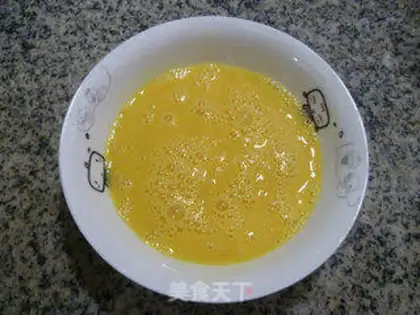 Make Homemade egg fried rice step 3