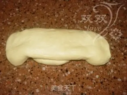 Make Hot dog rolls step 3